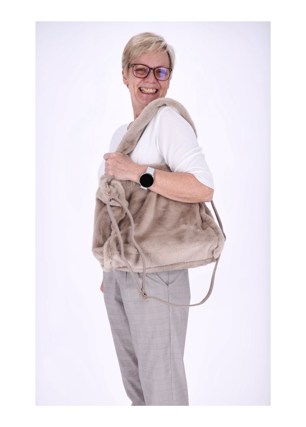 Flauschige Tasche