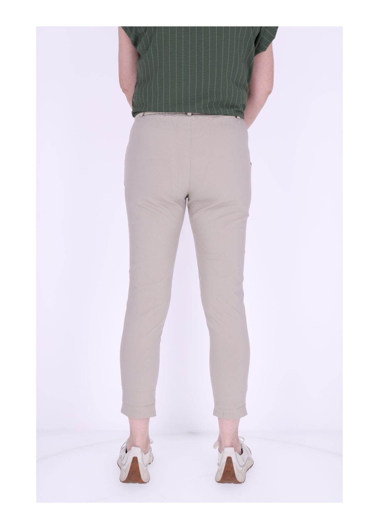 Damen Hose mit Gürtel