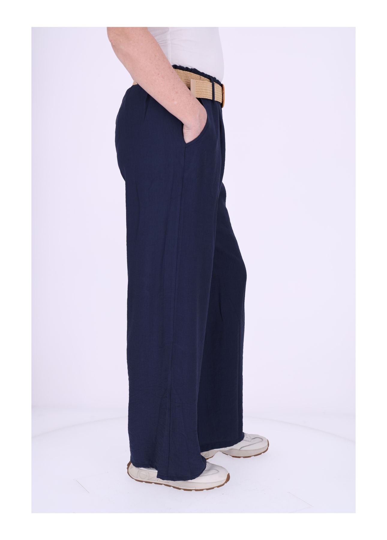 Damen Hose mit Gürtel Sommerqualität