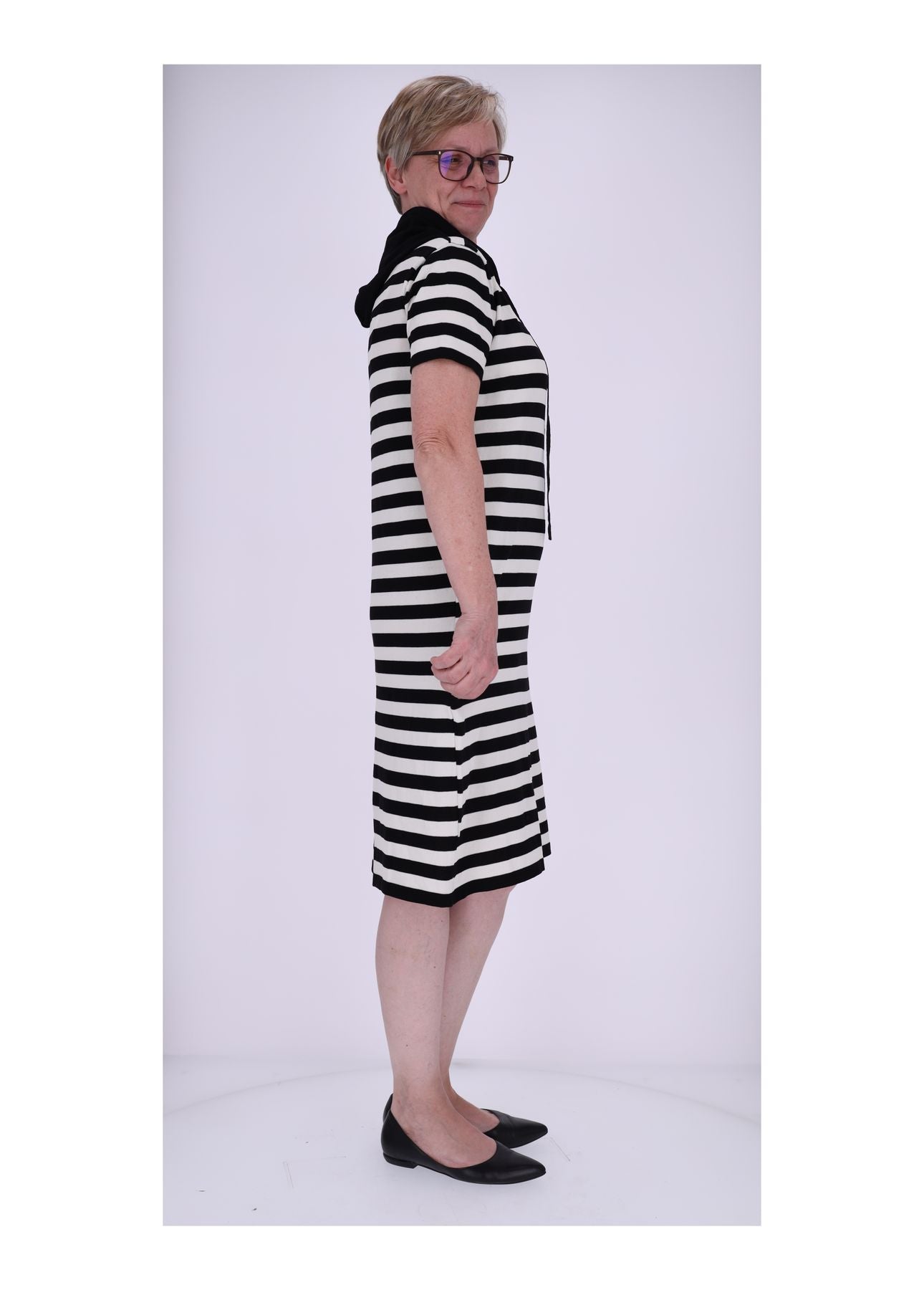 Kleid Feinstrick Kapuze