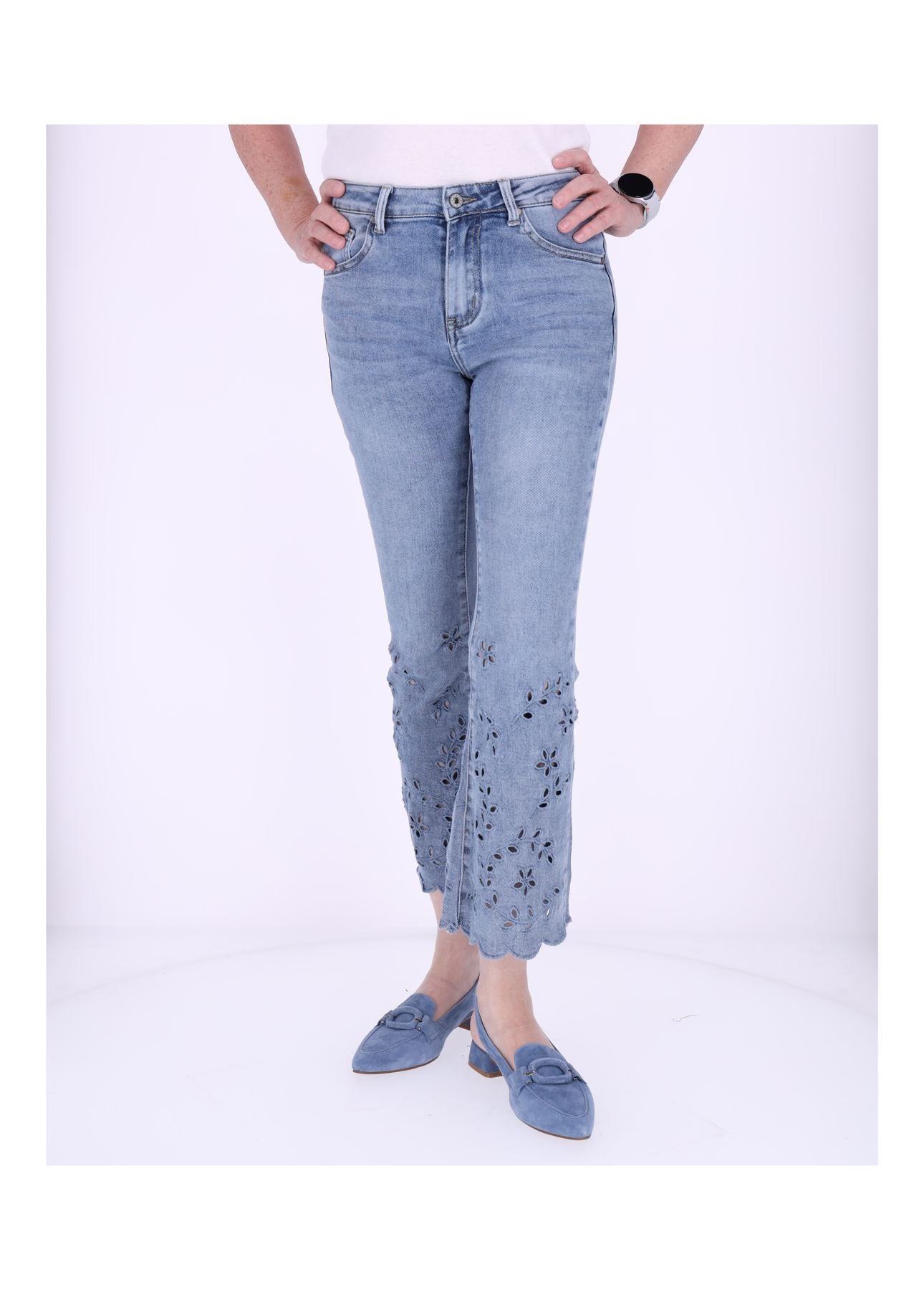 Jeans Damen 3/4 Lang Lochmuster