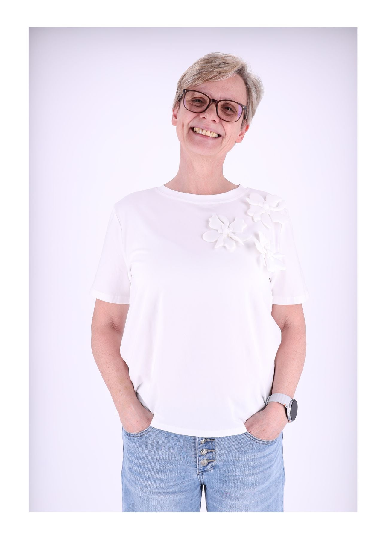 T-Shirt Damen mit Ansteckblume