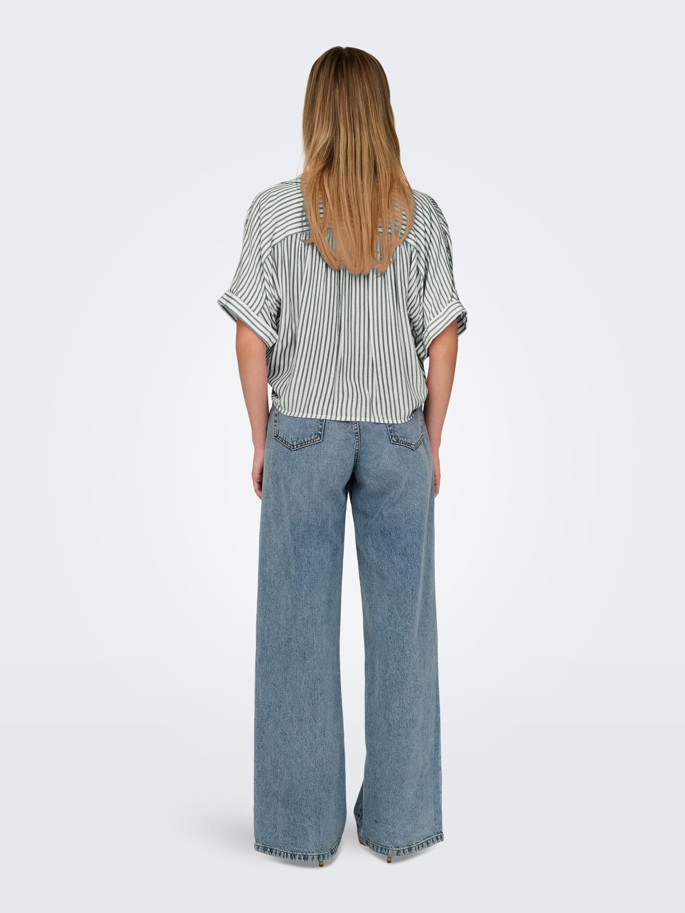 Damen ONLPAULA LIFE S/S TIE SHIRT WVN NOO
