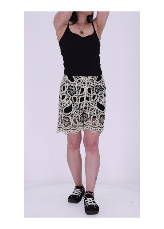 Short Spitze Stickerei