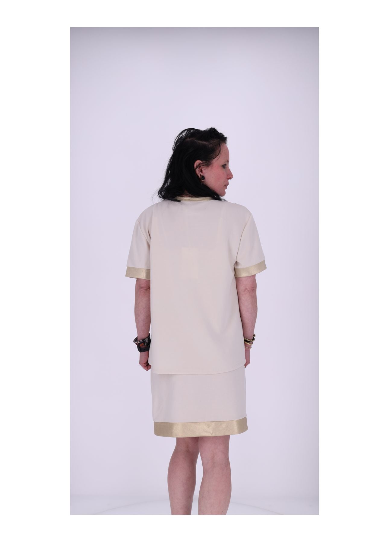 T-Shirt Goldene Applikationen