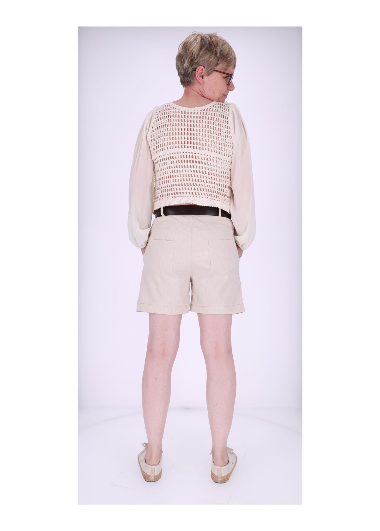 Short Damen Leinenoptik mit Gürtel