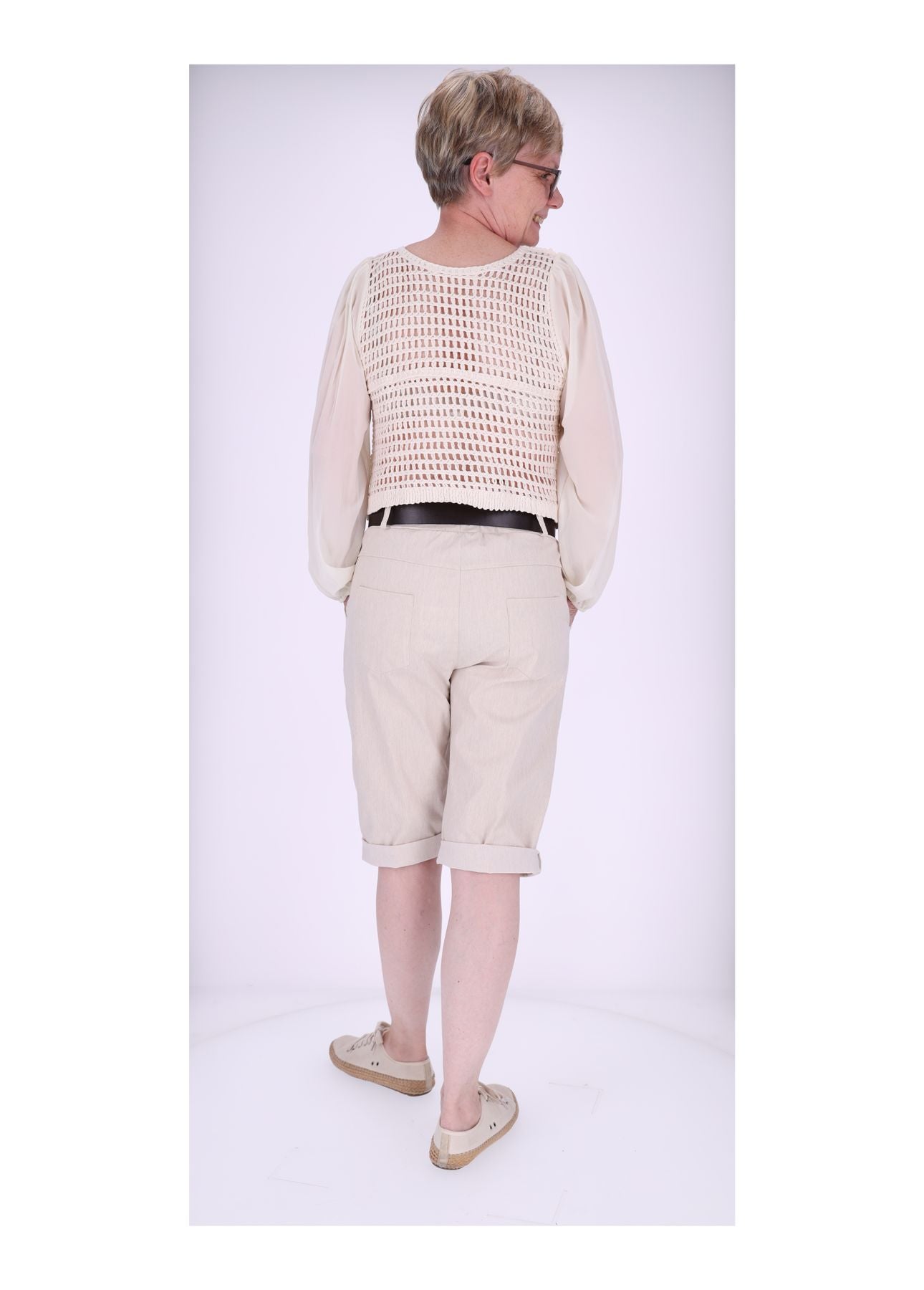 Bermuda Damen Leinenoptik mit Gürtel