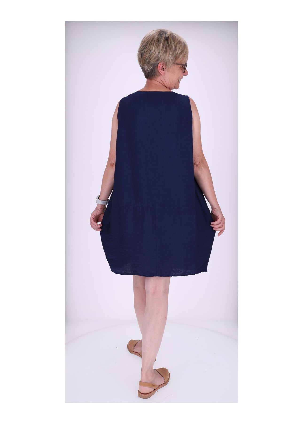 Kleid breite Träger Taschen