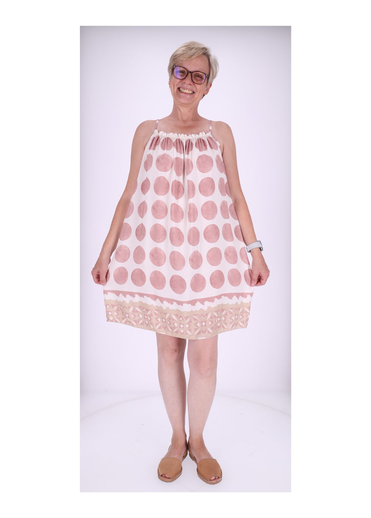 Kleid schmale Träger AOP Kreise