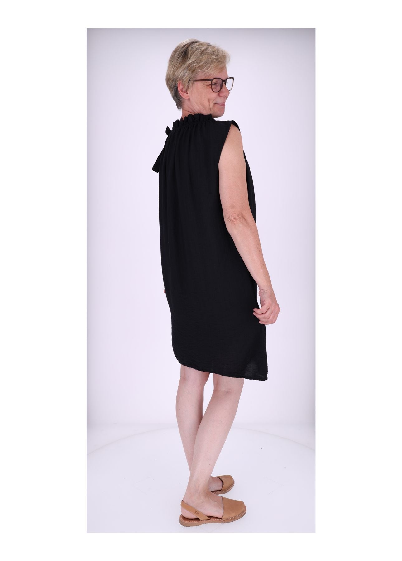 Trägerkleid Raffung am Kragen