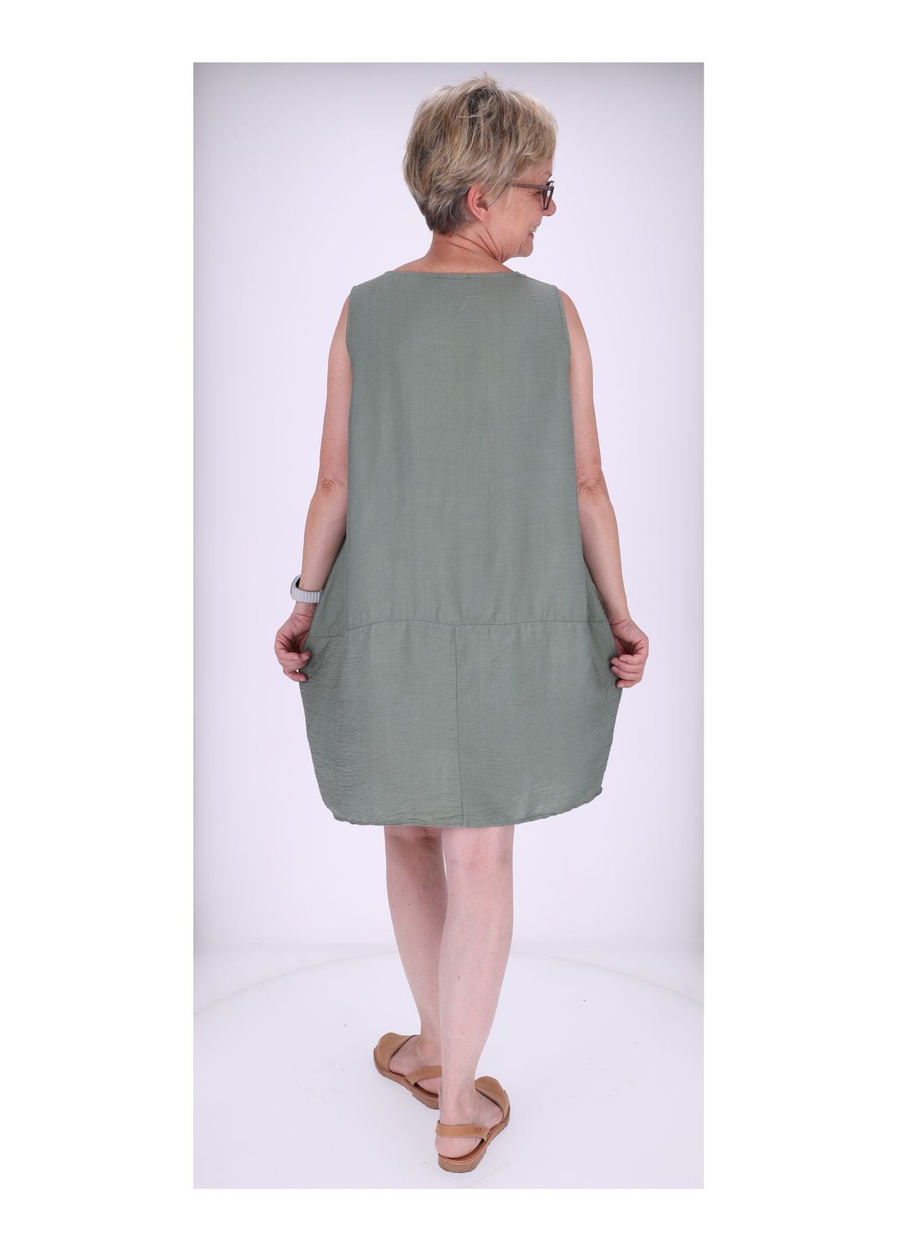 Trägerkleid Raffung am Kragen