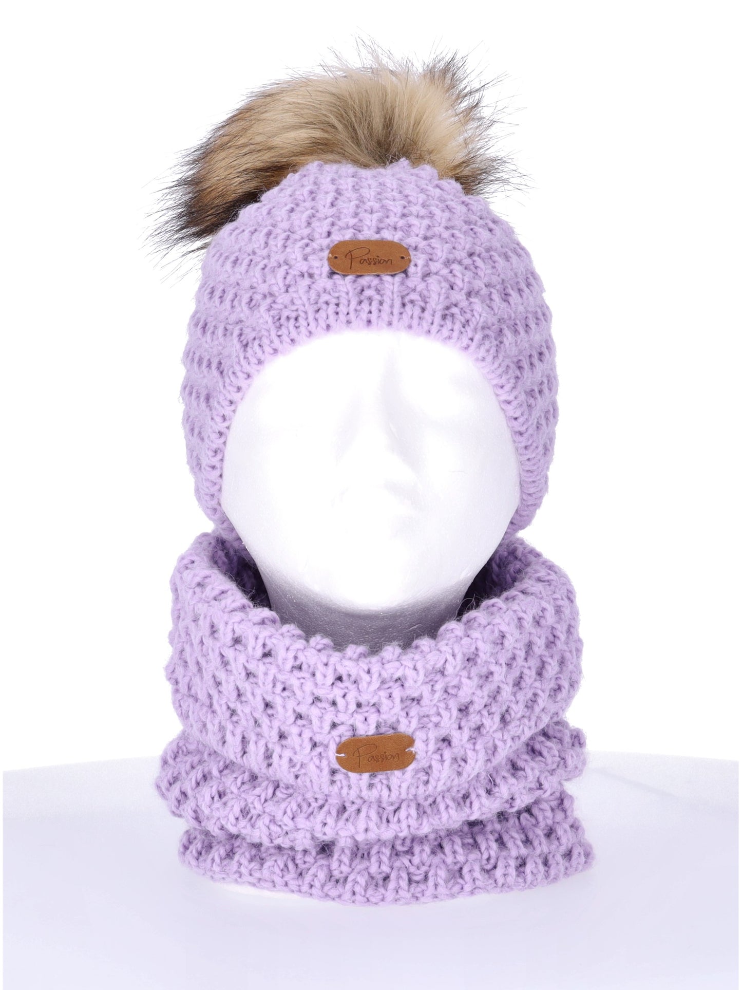 Mütze Grobstrick Bommel