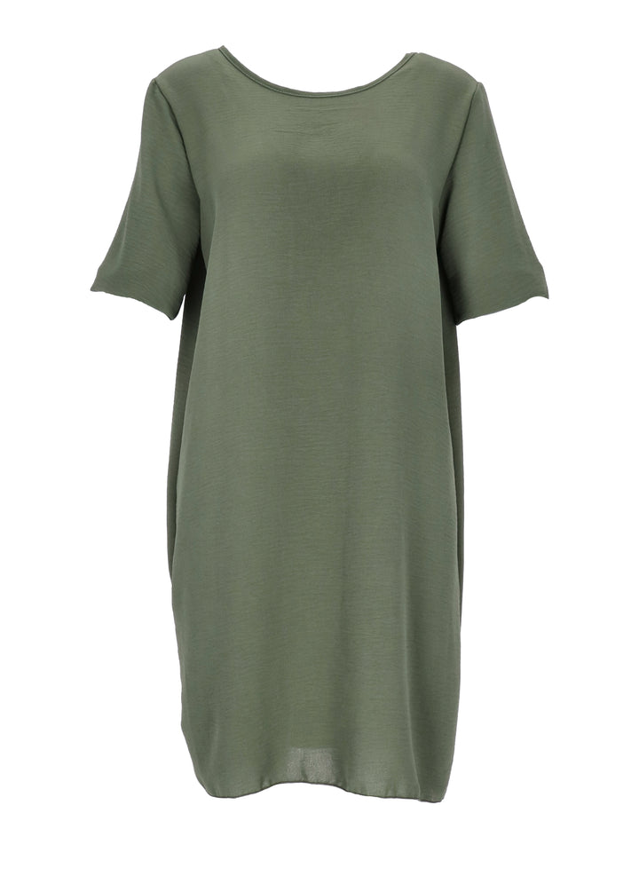 Kleid mit Rückenausschnitt