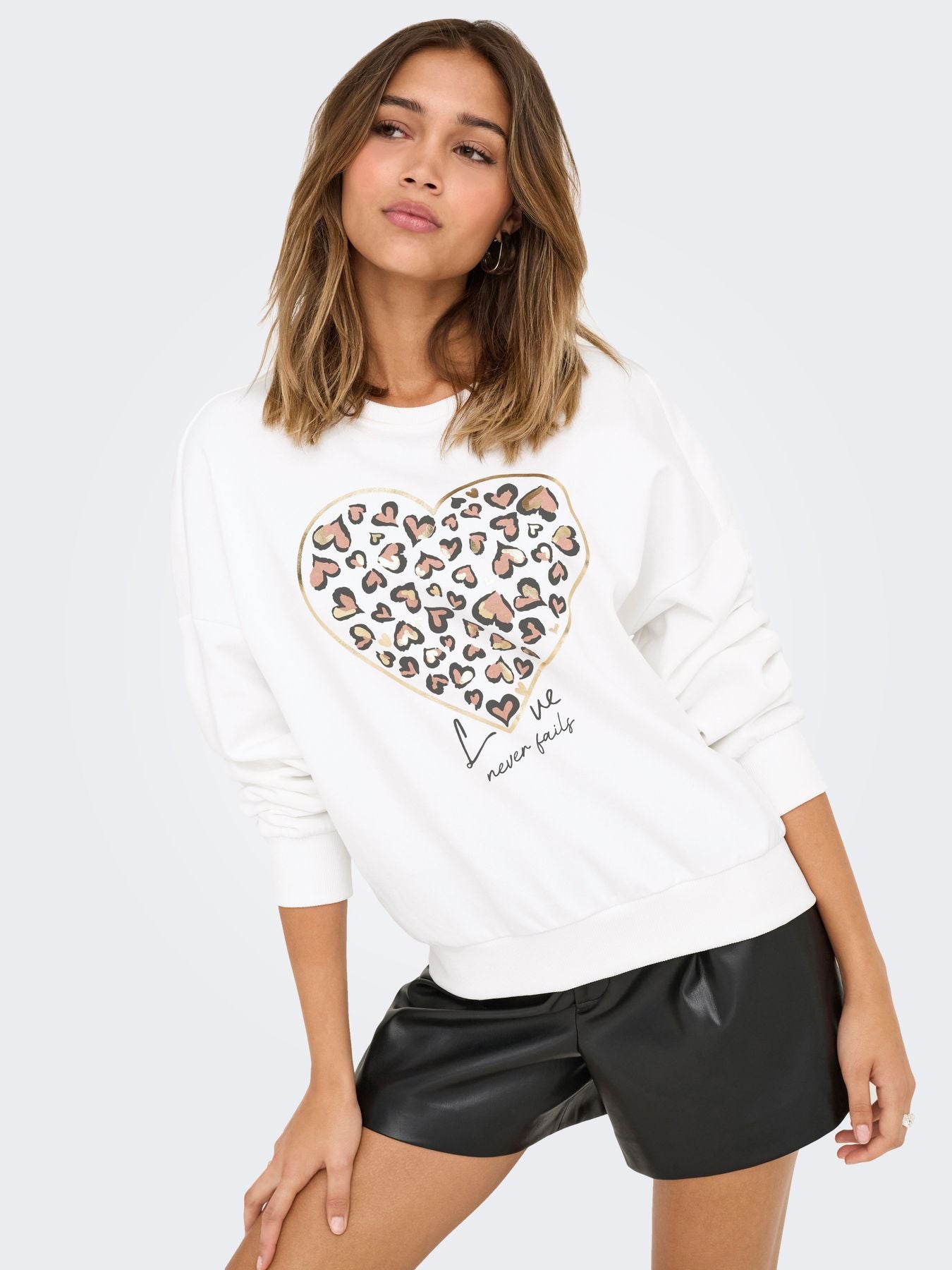Damen ONLTAMMIE L/S LEO PRINT O-NECK SWT