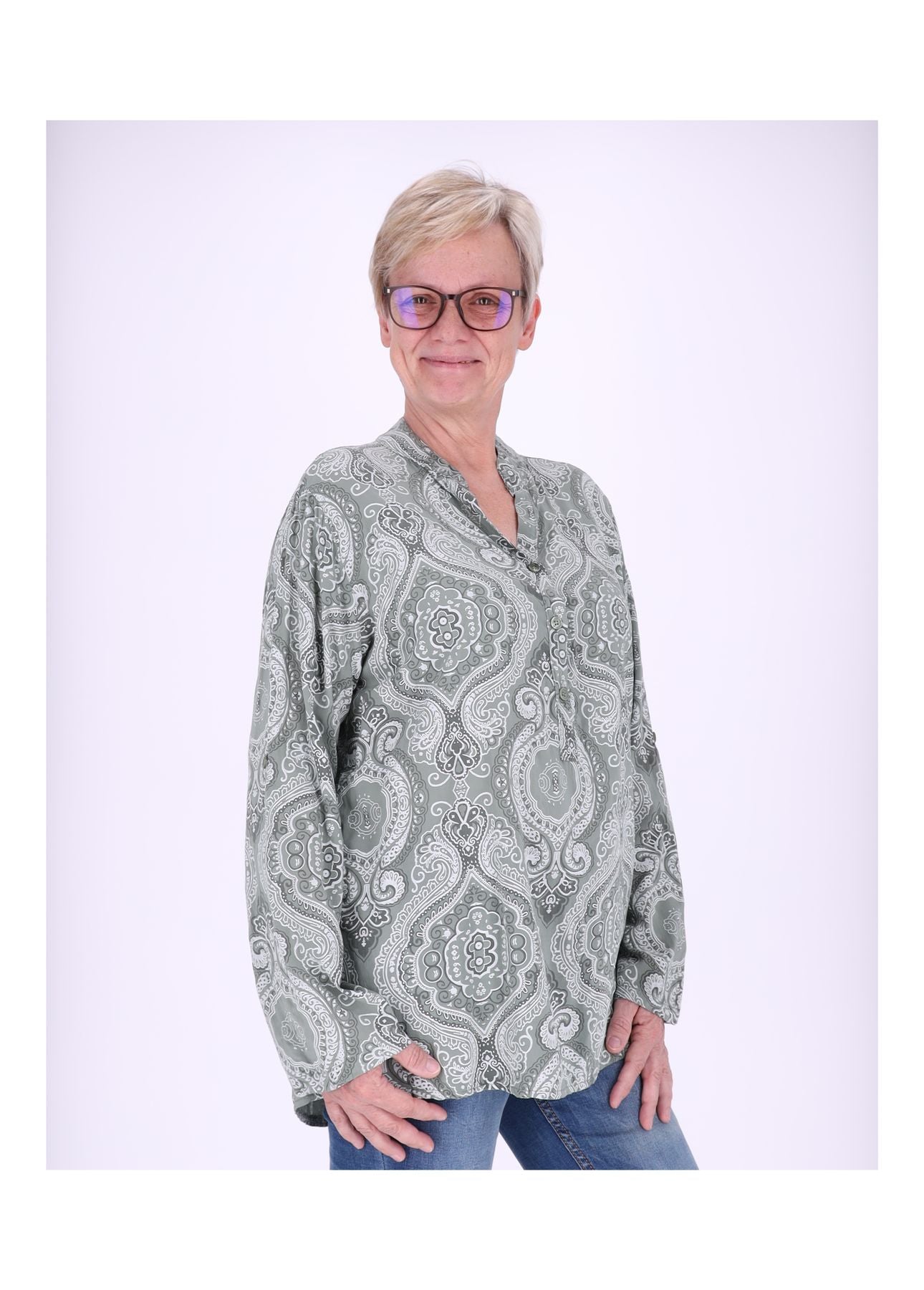 Blusenshirt AOP