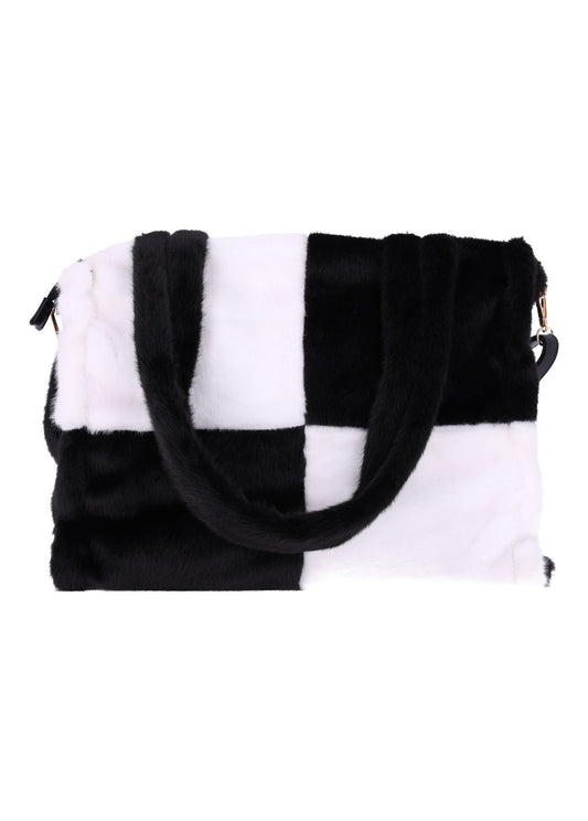 Flauschige Tasche