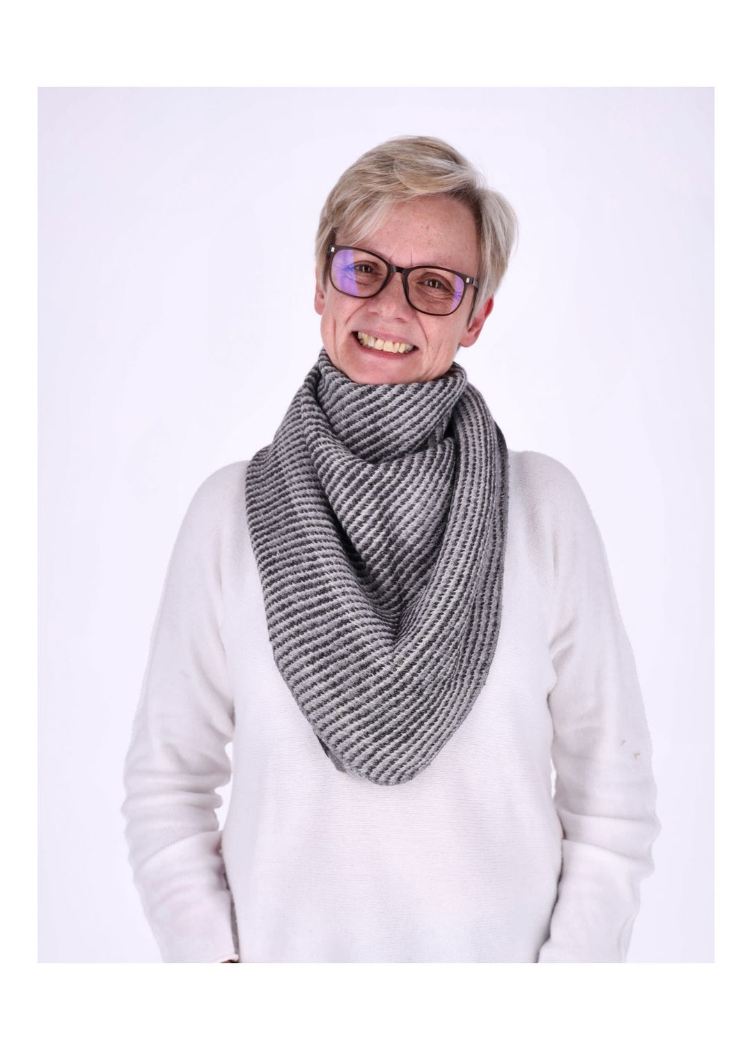 Dreieckstuch AOP Blüte