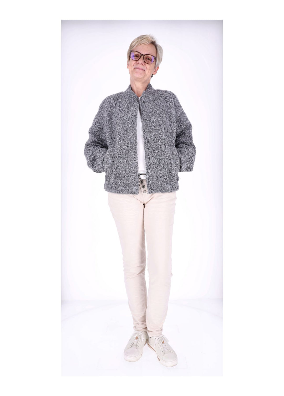 Ladies Jacket knitted Willow