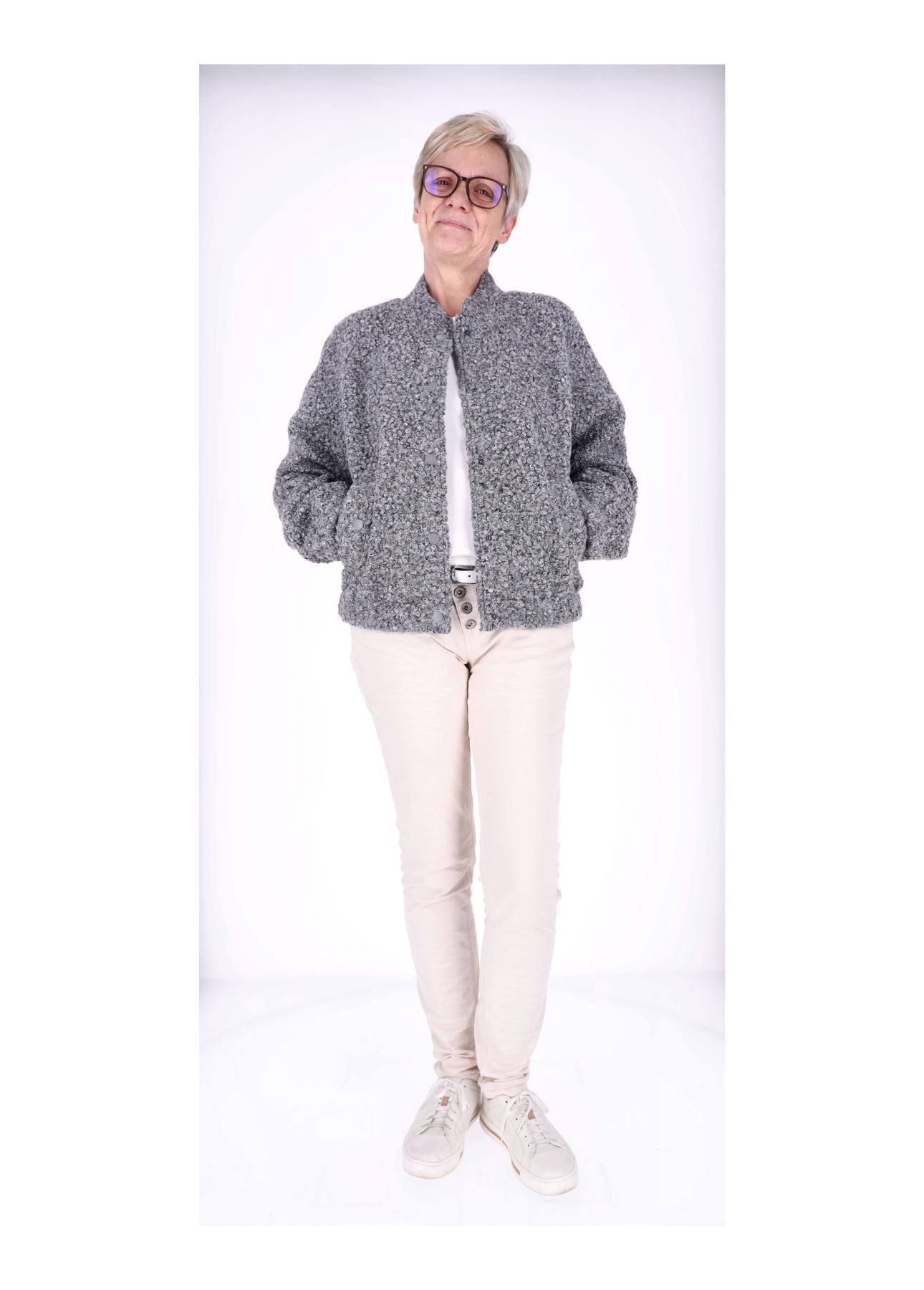 Ladies Jacket knitted Willow