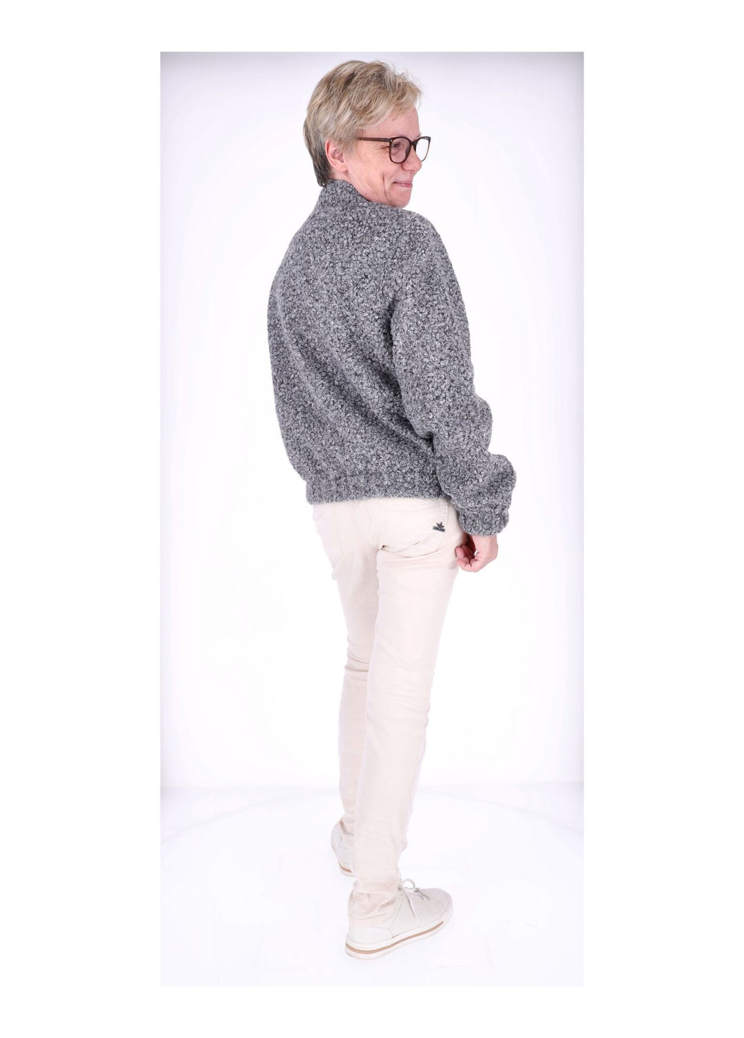 Ladies Jacket knitted Willow