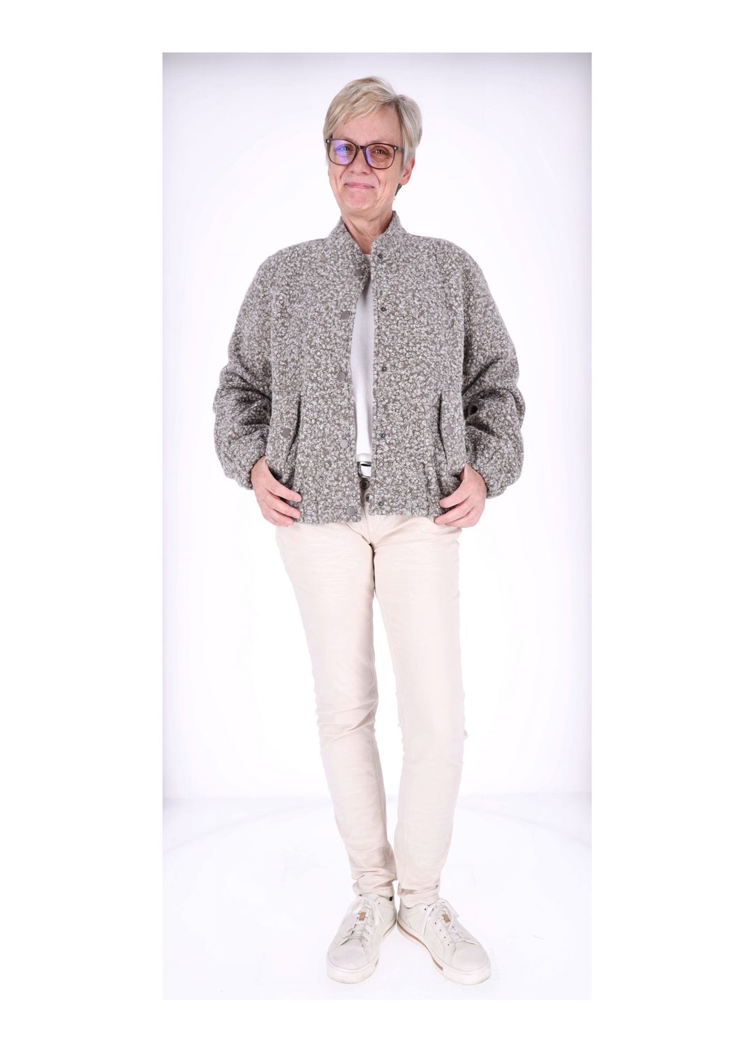 Ladies Jacket knitted Willow