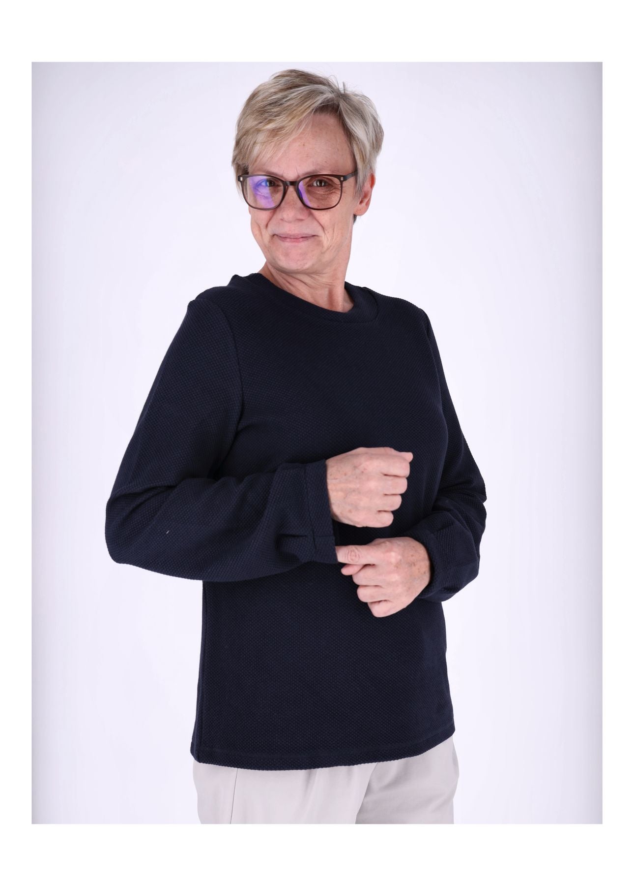 Ladies Pullover Knitted