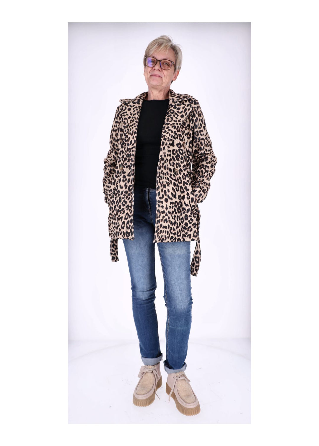 Kurzjacke Damen AOP Leo