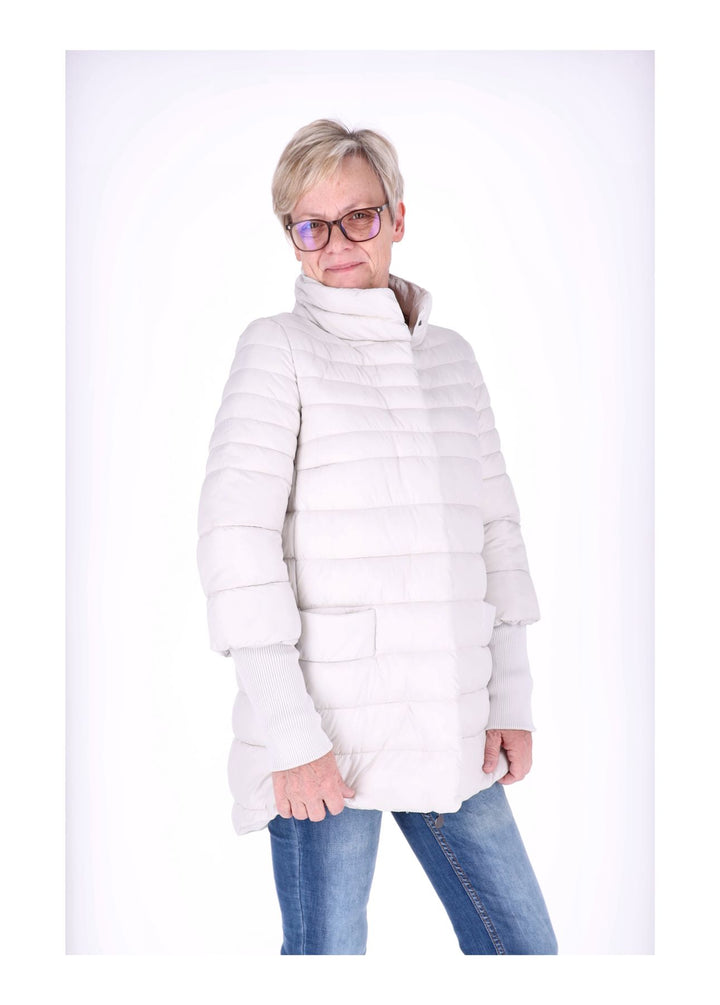 Damen Steppjacke mit Strickbündchen in Weiß