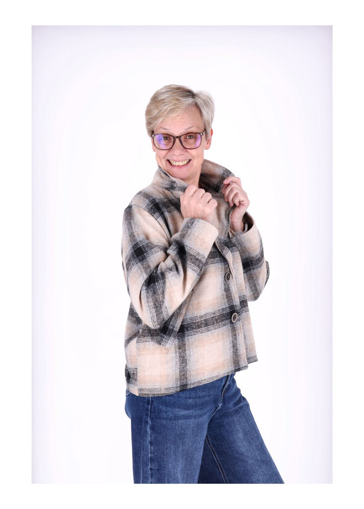 Wolljacke Damen Karo Kurz