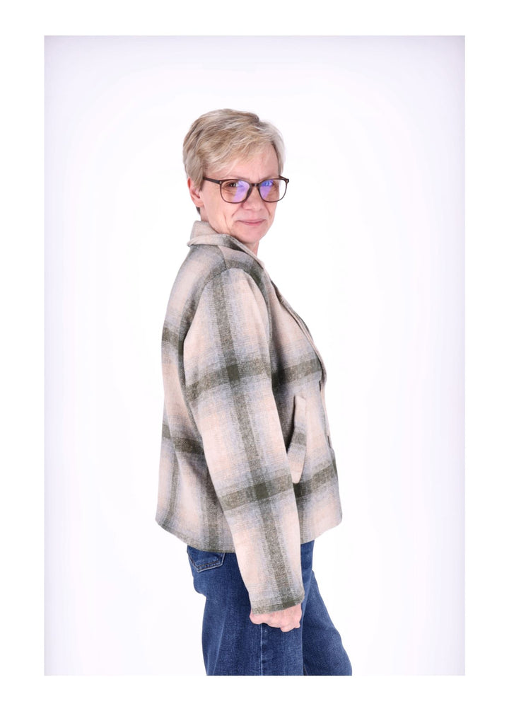 Wolljacke Damen Karo Kurz