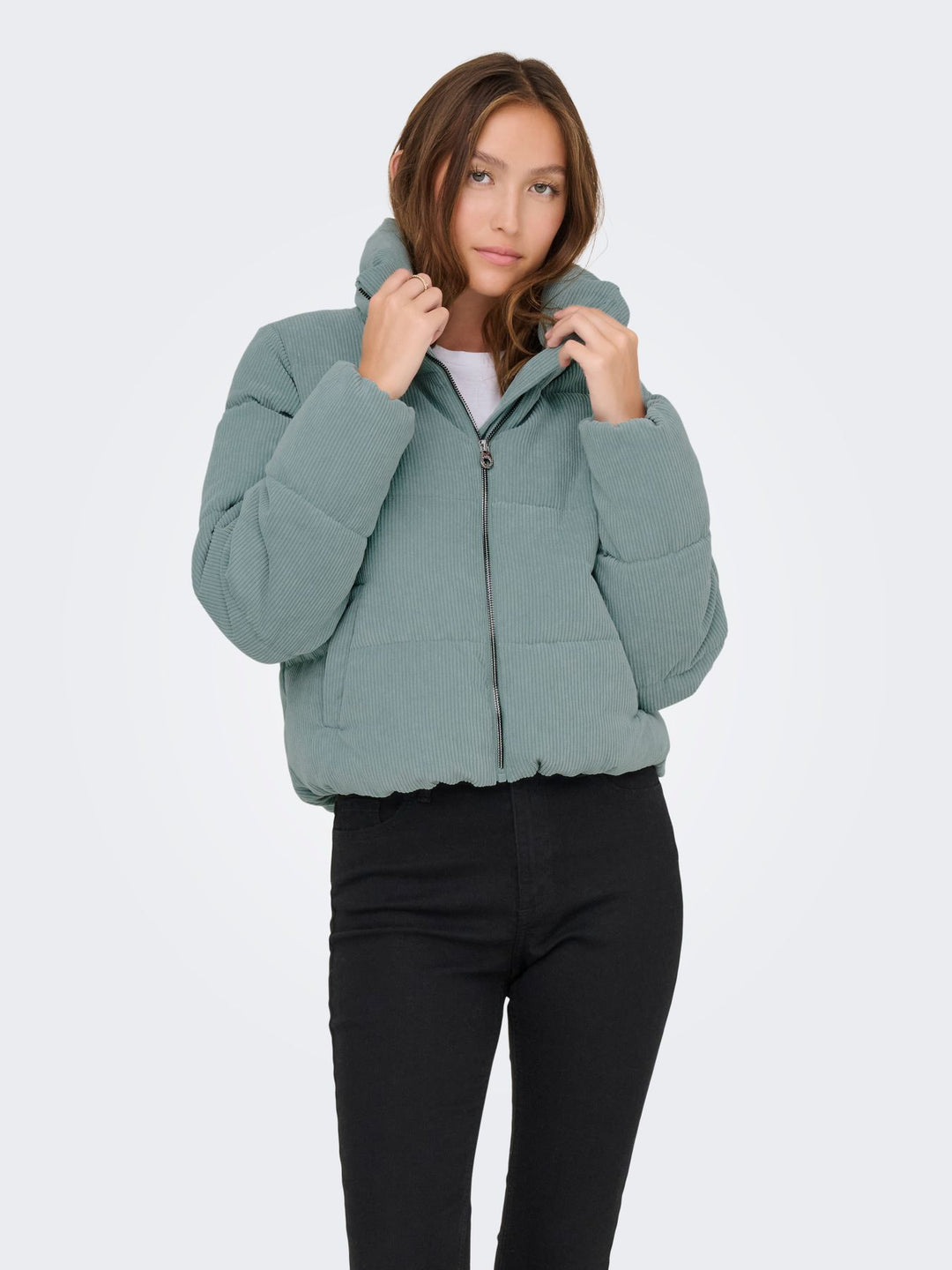 Damen ONLNEWDOLLY CORDUROY PUFFER OTW NOO
