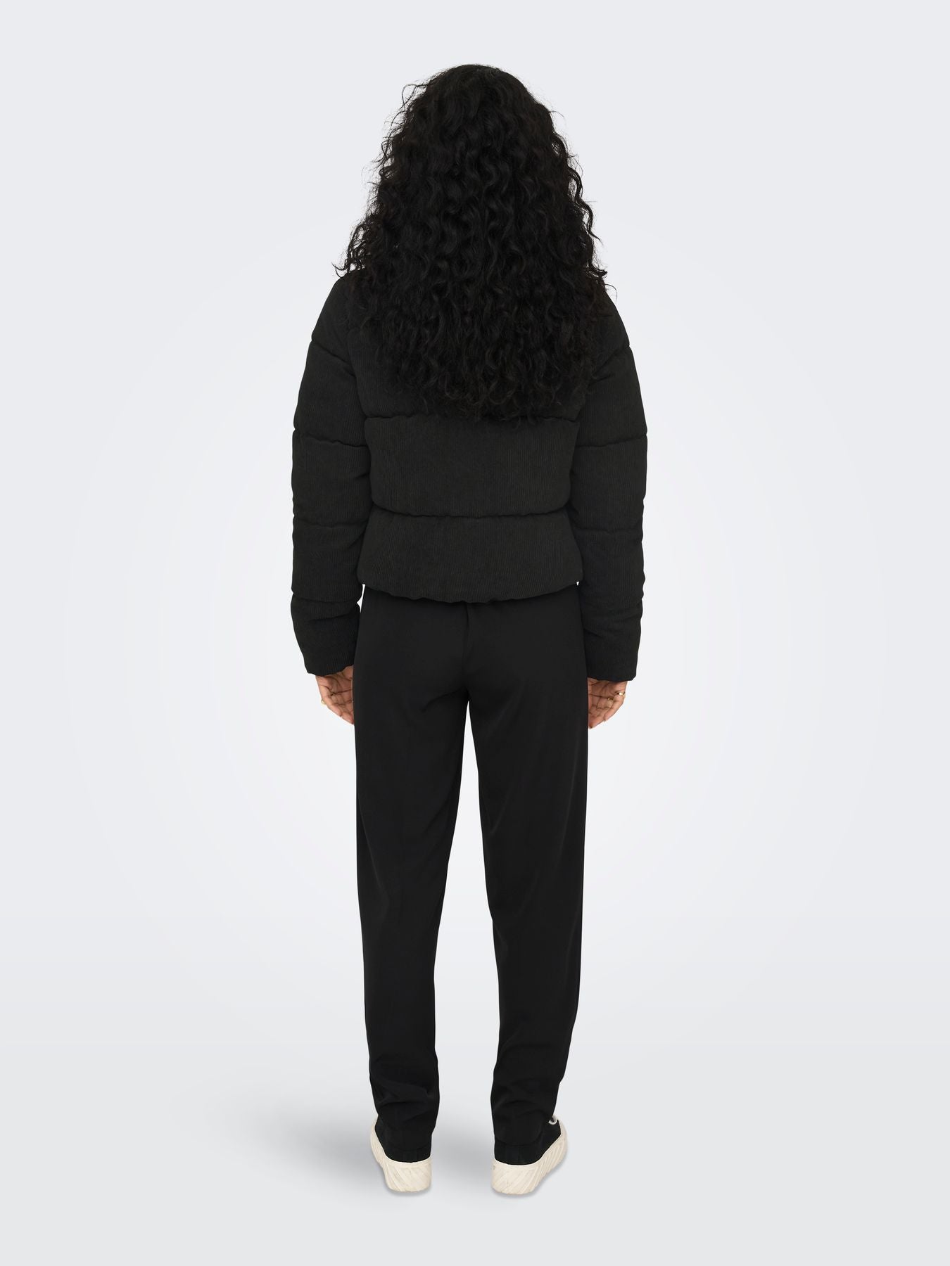 Damen ONLNEWDOLLY CORDUROY PUFFER OTW NOO