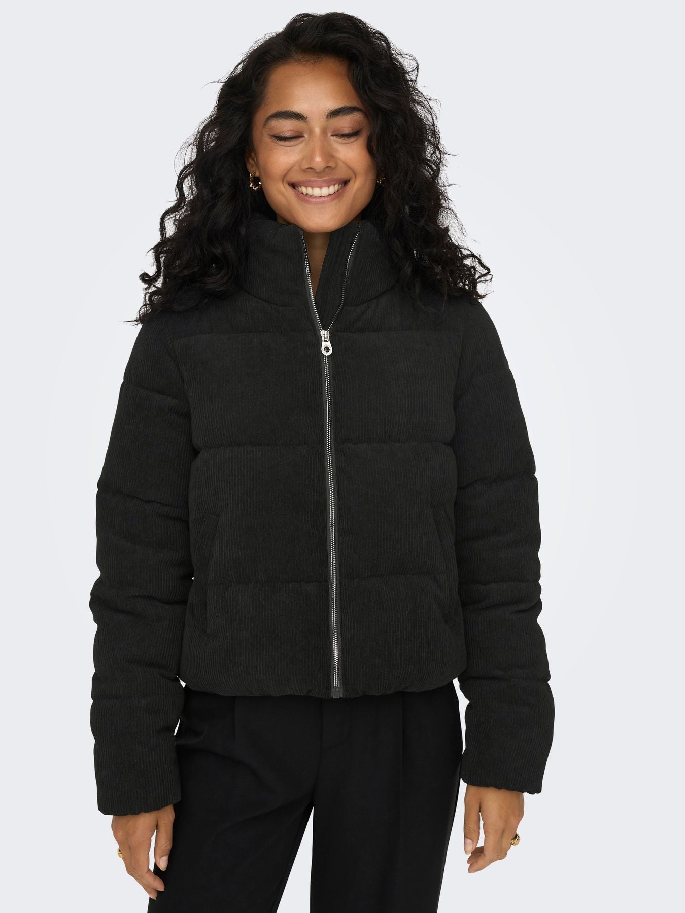 Damen ONLNEWDOLLY CORDUROY PUFFER OTW NOO