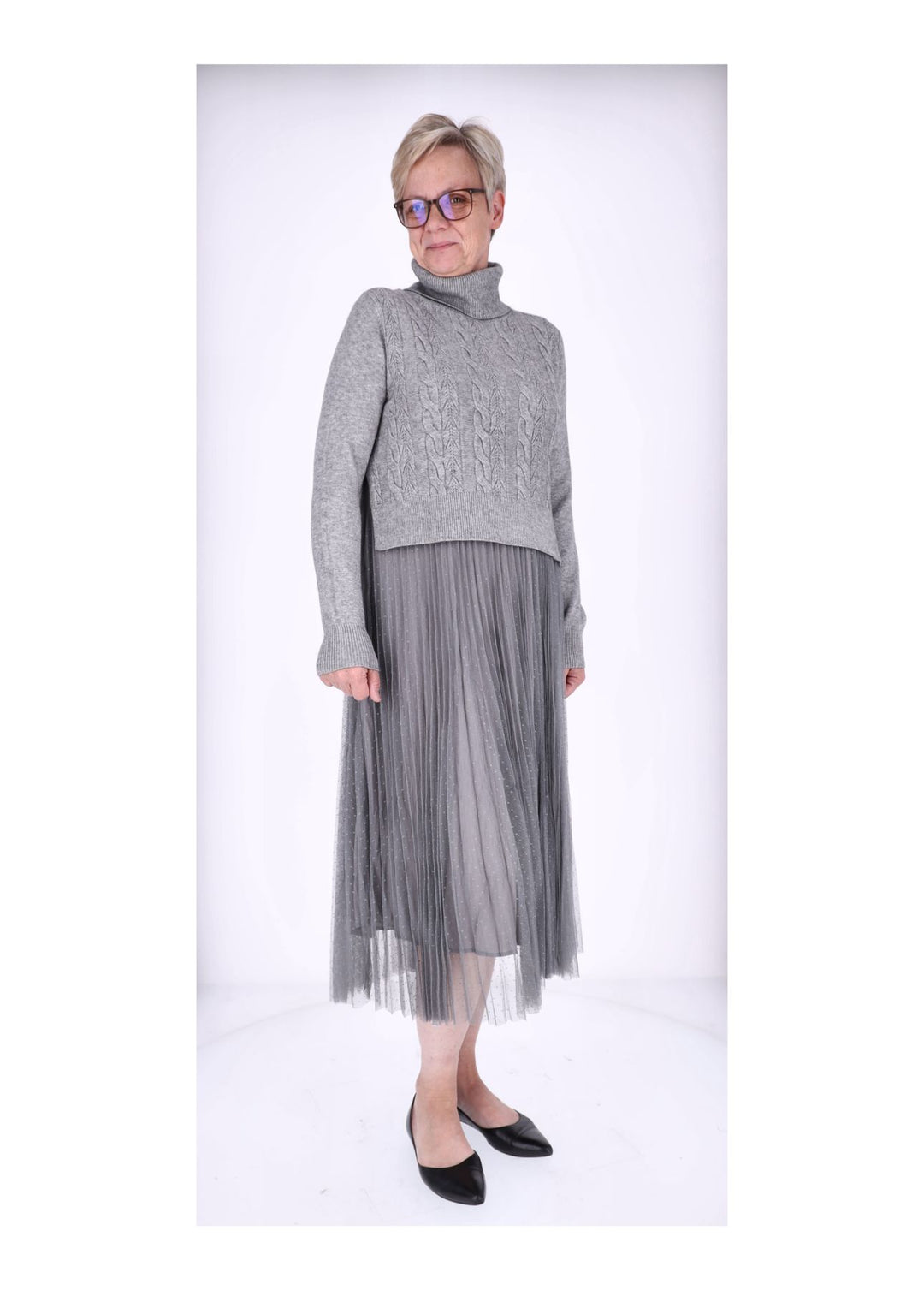 Kleid mit Rollkragen Pullover