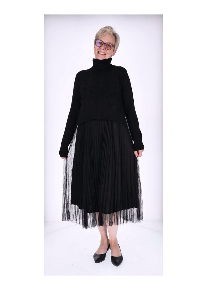 Kleid mit Rollkragen Pullover