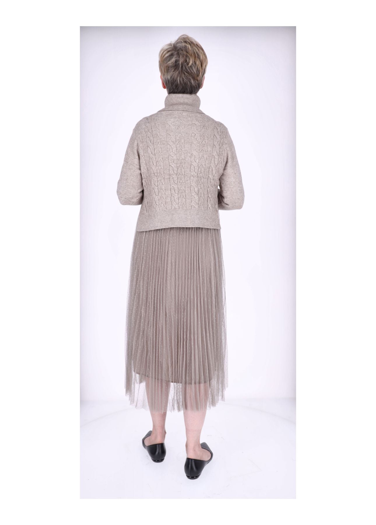 Kleid mit Rollkragen Pullover