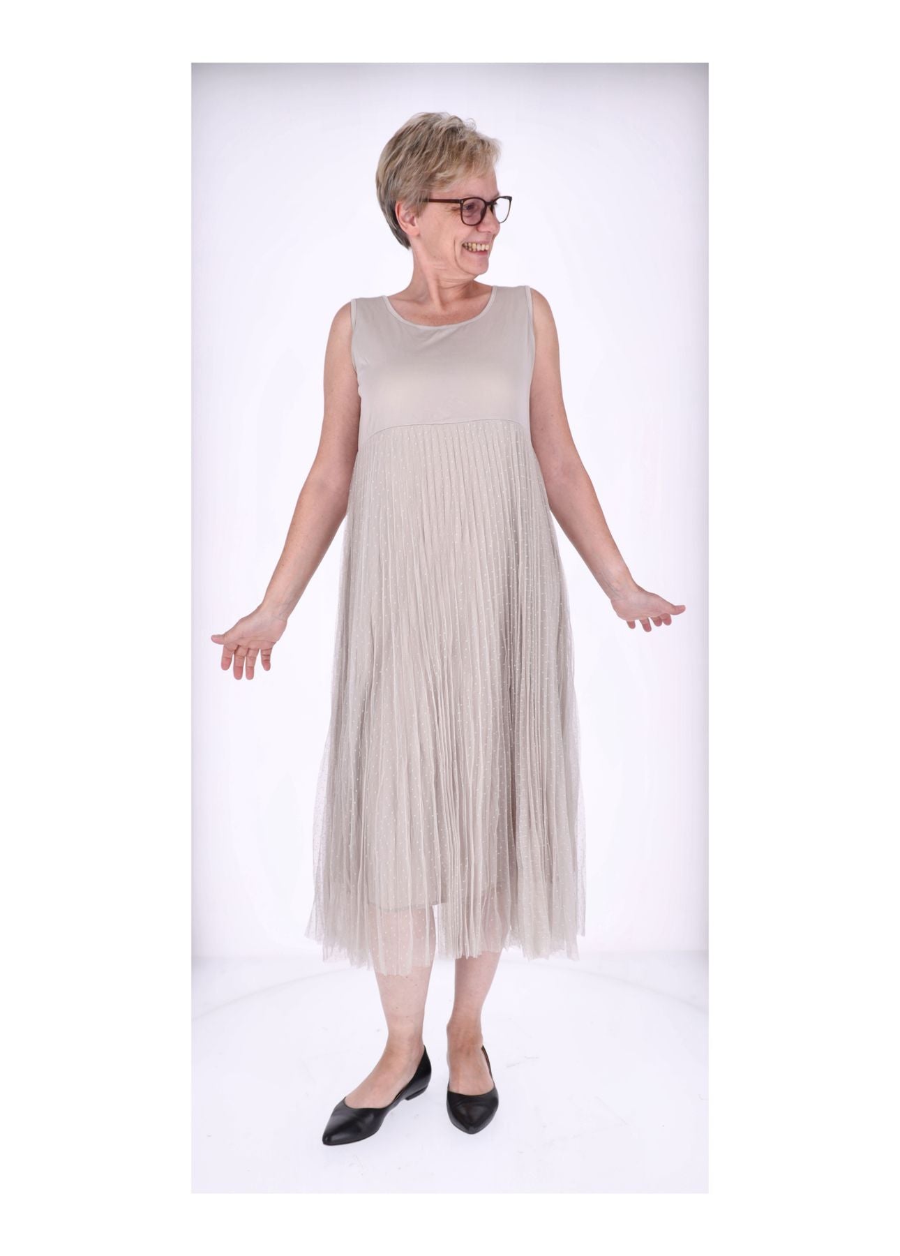 Kleid mit Rollkragen Pullover