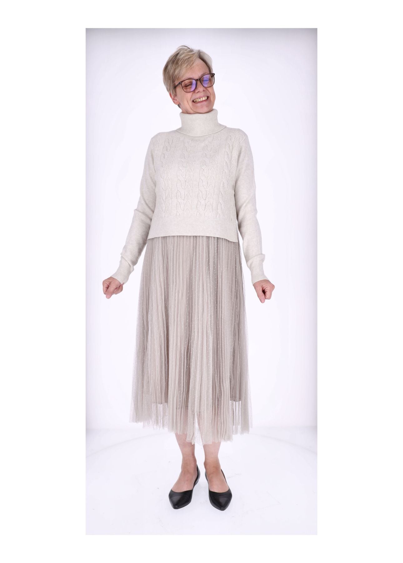 Kleid mit Rollkragen Pullover
