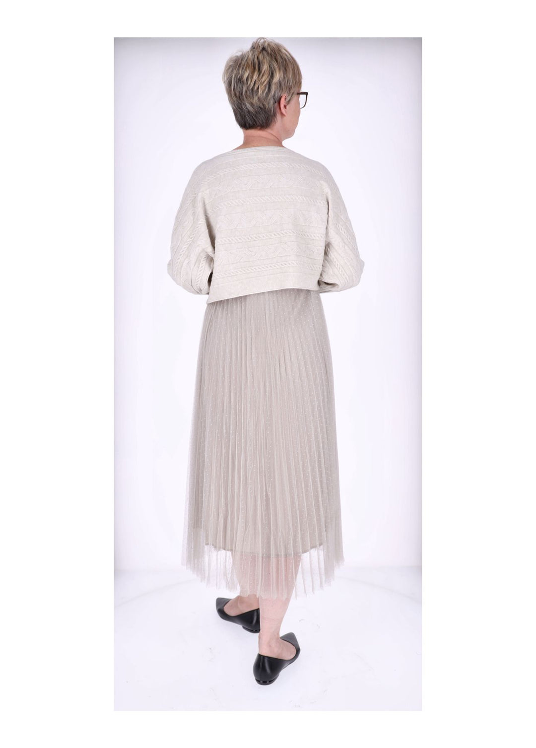 Kleid mit Strickpullover