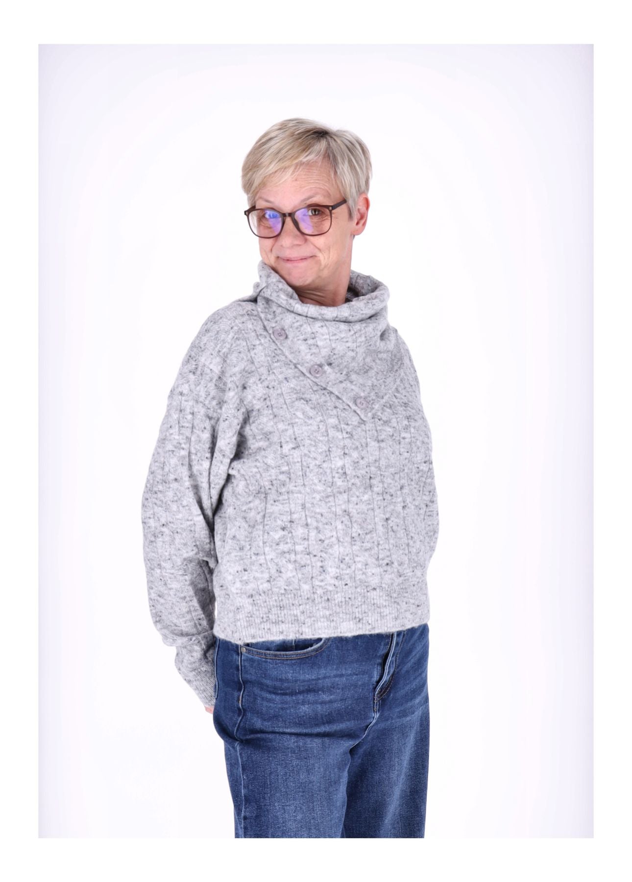 Strickpullover Damen separater Schal