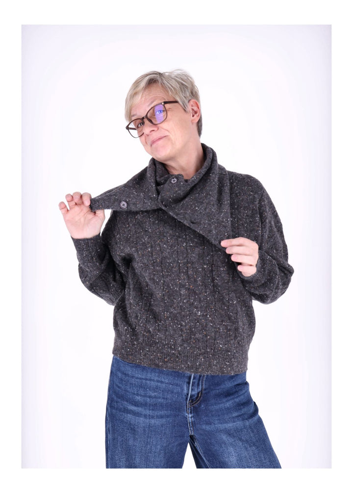 Strickpullover Damen separater Schal