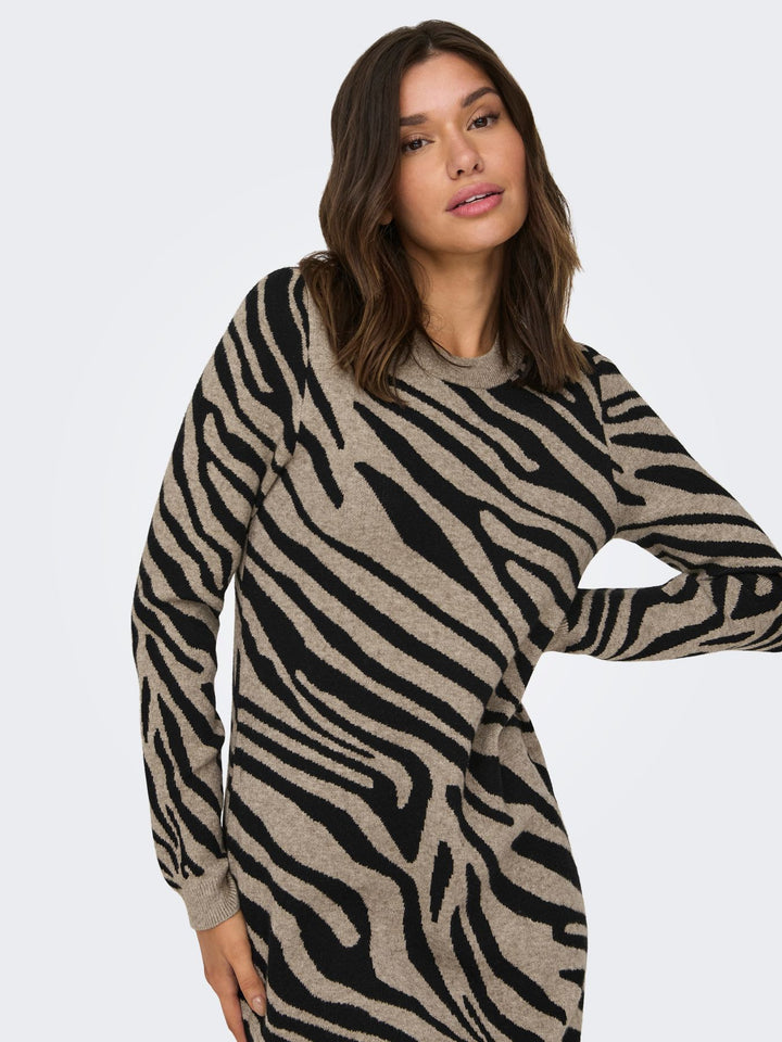 Damen ONLJENNI LS DRESS KNT NCA