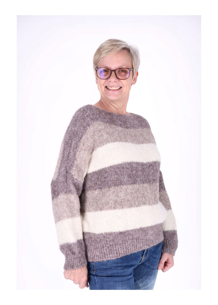 Strickpulli Streifen