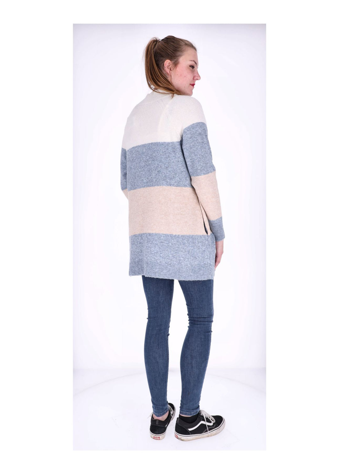 LS V CD Ma44y blue stripe