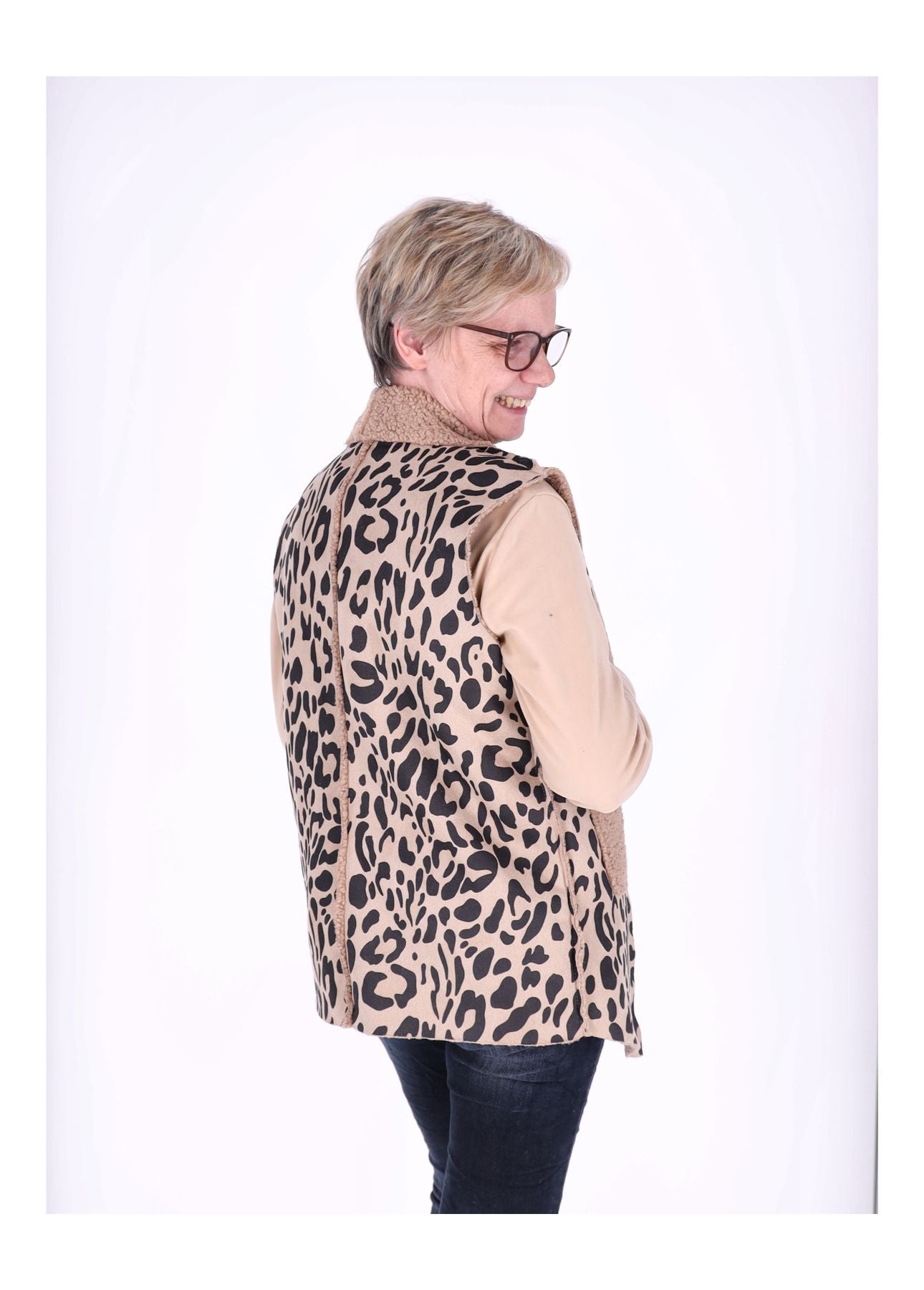 Weste Veloure Optik AOP Leo