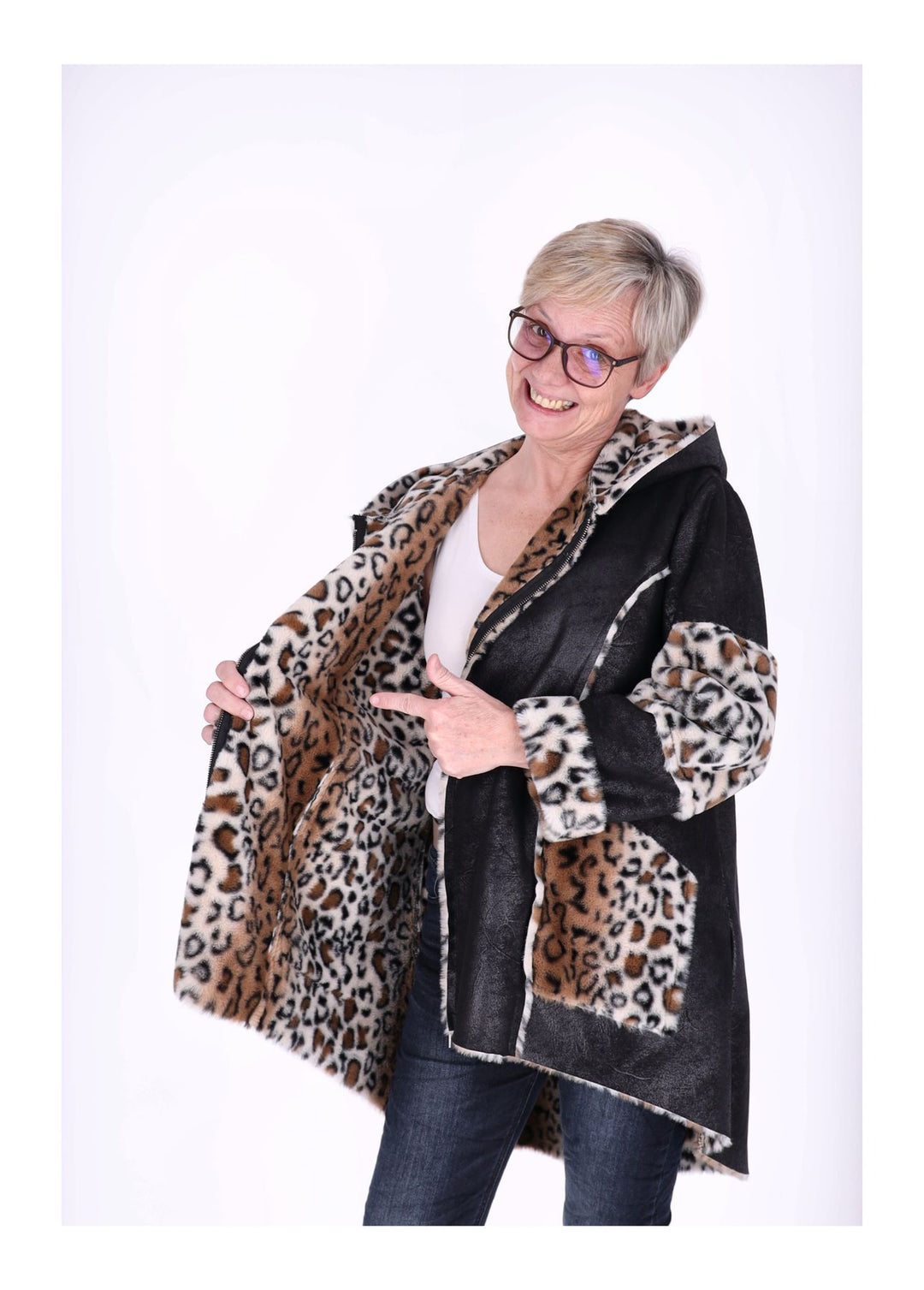 Lederimitat Kurzmantel mit Fell Leo