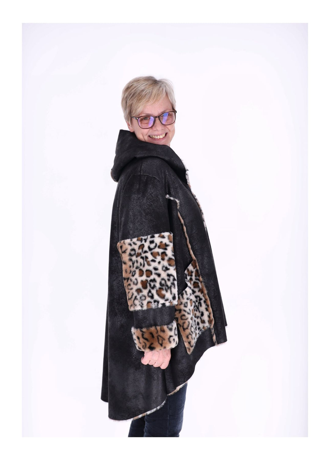 Lederimitat Kurzmantel mit Fell Leo
