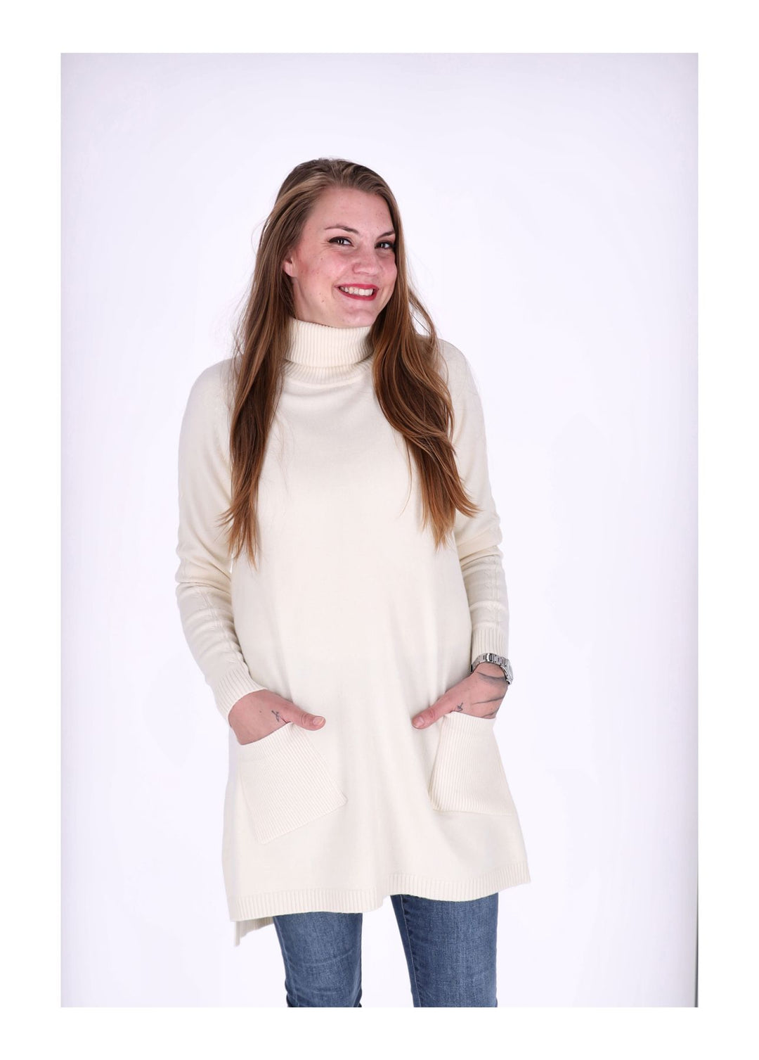 Strickkleid Rollkragen aufgesetzte Taschen