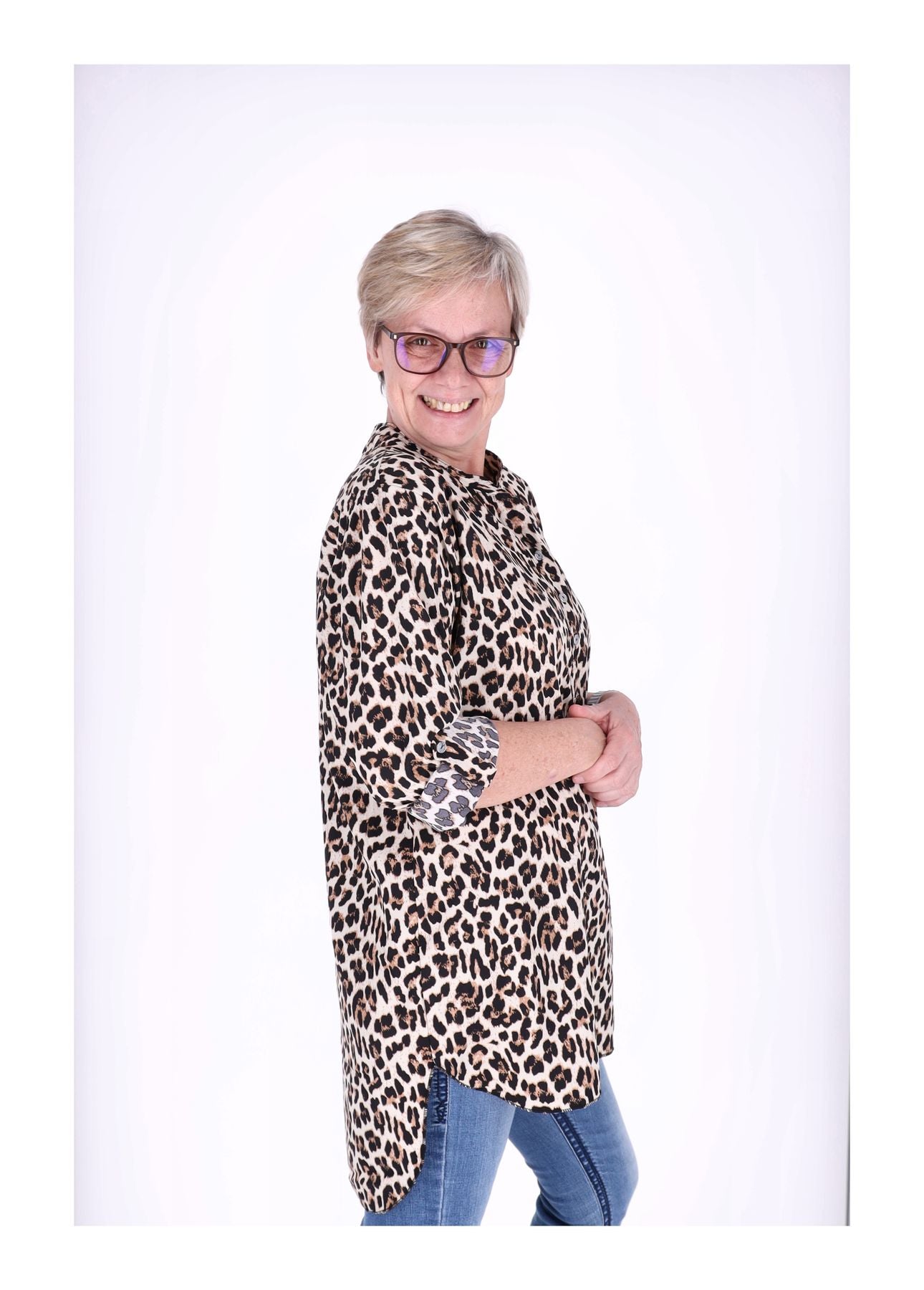 Blusenshirt Damen AOP Leo