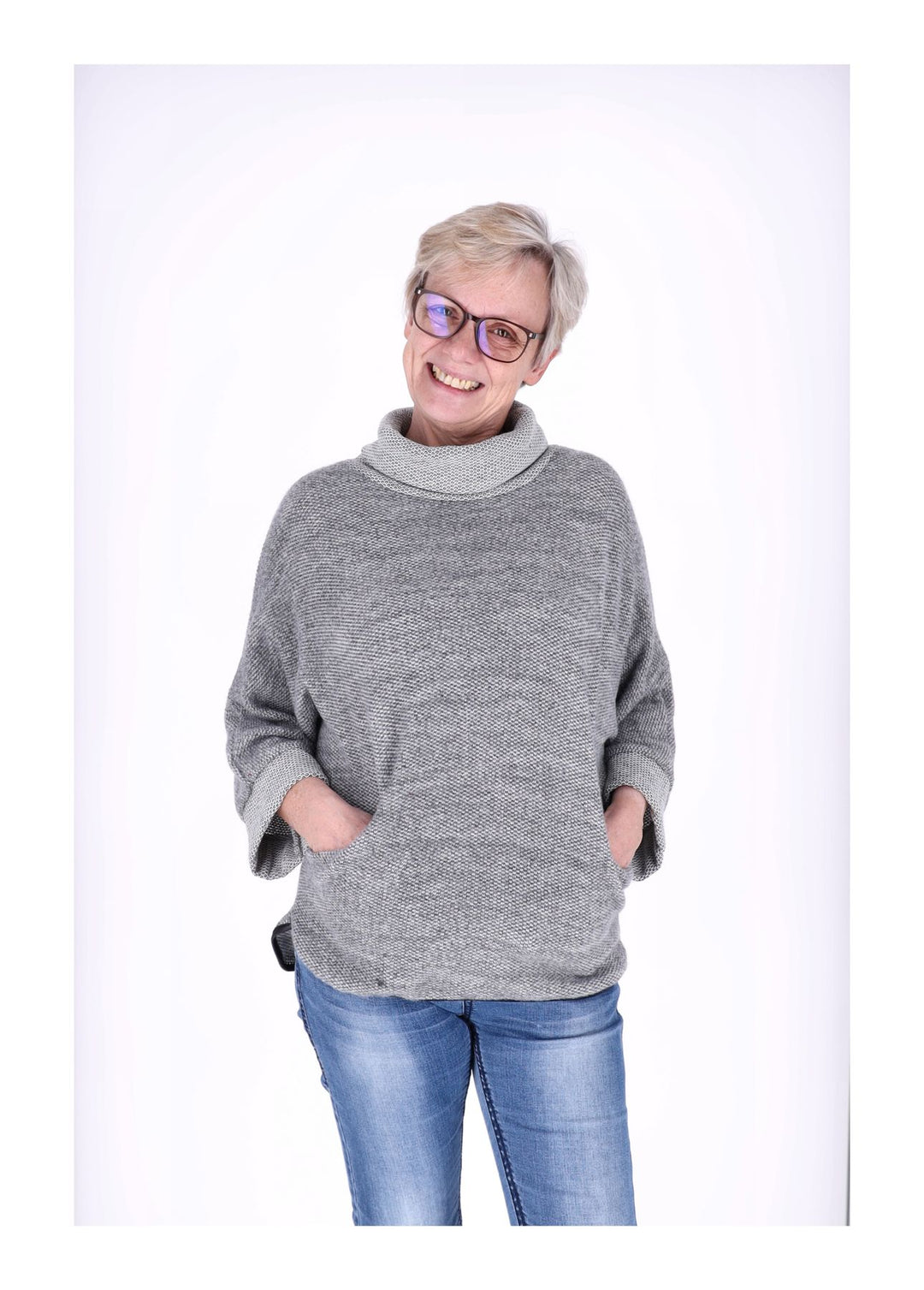 Damen Shirt mit Rollkragen in Hellgrau